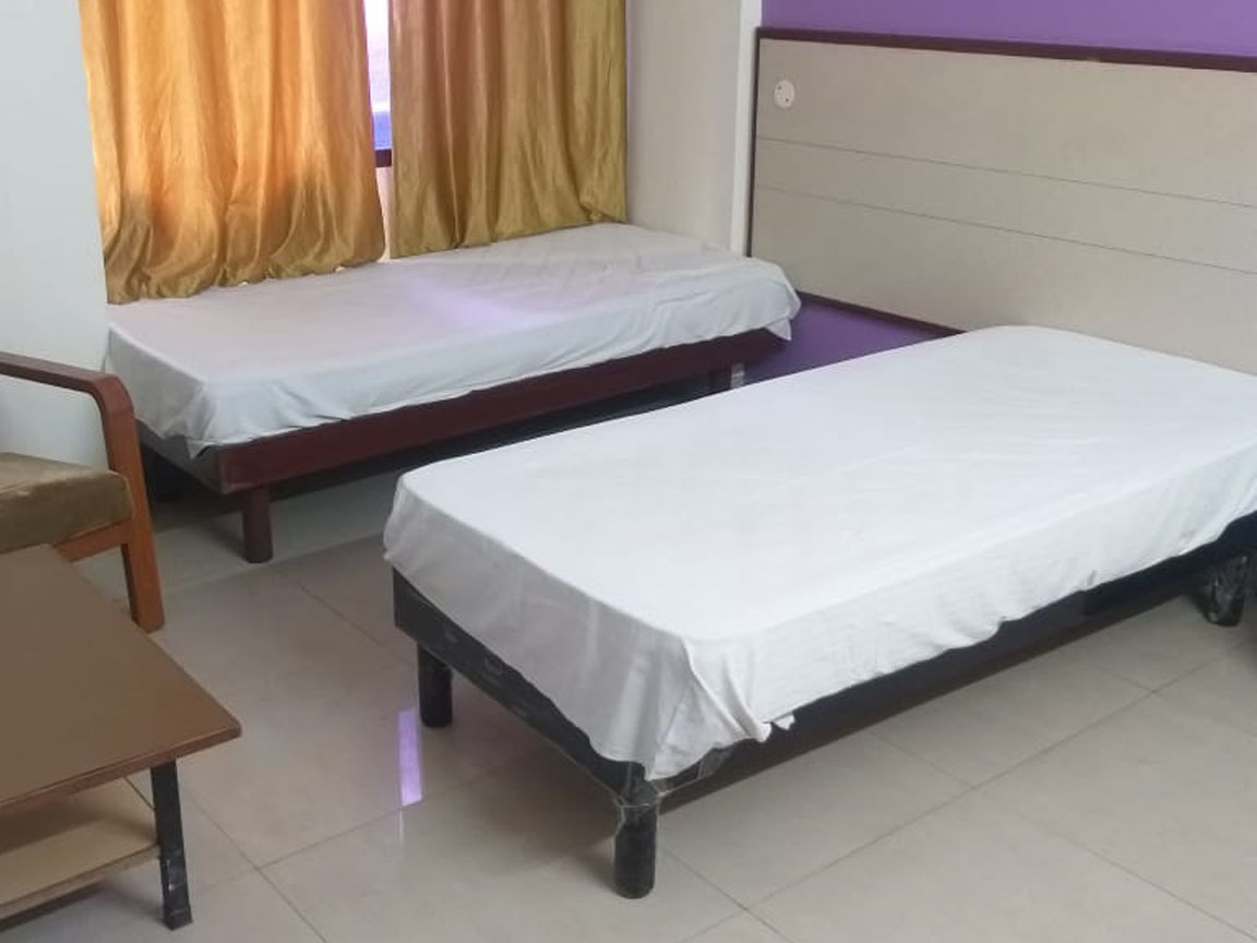 Double Sharing room - aparaajitha girls hostel